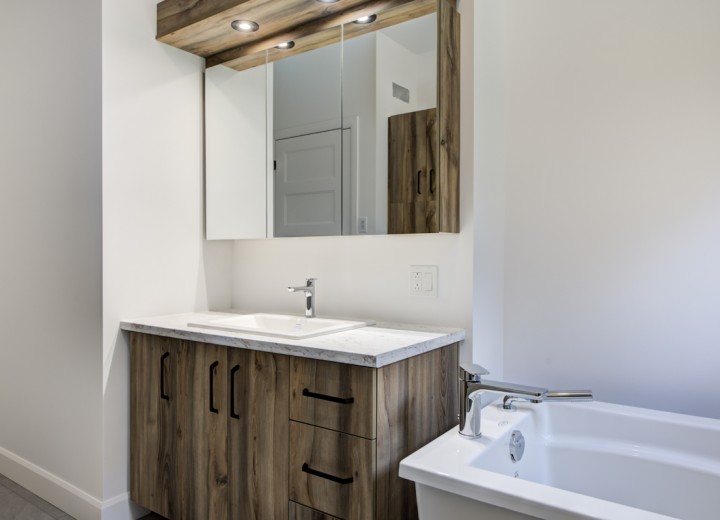 Salle-de-bain-Maison-modele-2024-Constructions-Andre-Jacques-Warwick