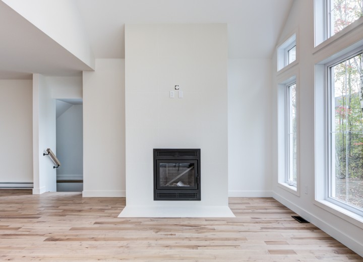 salon-foyer-maison-modele-2024-constructom