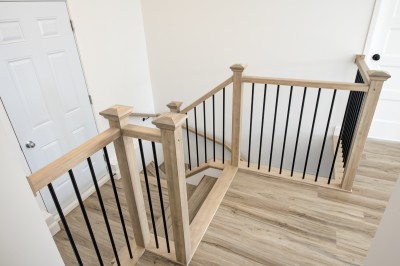 Escalier-rampe-JP-Rochefort-Maison-modele-2024-Constructions-Andre-Jacques-Warwick (29)