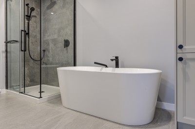 Bain-douche-robinetterie
